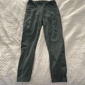 90 degree green workout leggings, size XS